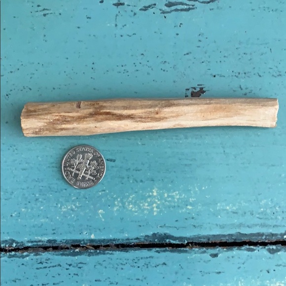 Cleansing Palo Santo Spiritual Wood - Picture 3 of 5